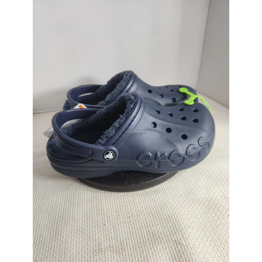 NWOT‎ Baya Sherpa Lined Crocs Clog Relaxed Fit Navy Men's 7 Womens 9 Authentic